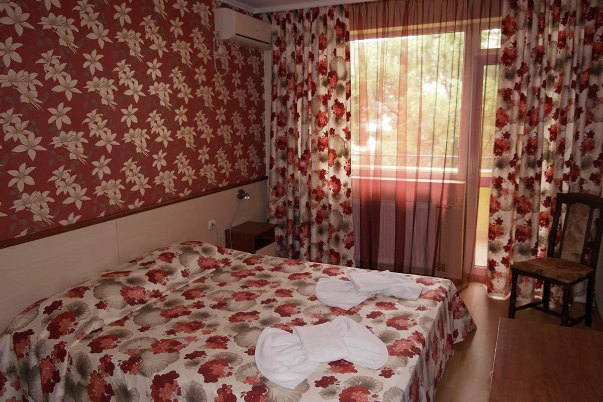 Hotel Triumph Nova Zagora Bagian luar foto