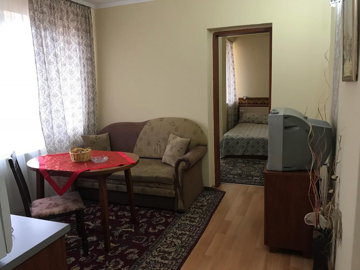 Hotel Triumph Nova Zagora Bagian luar foto
