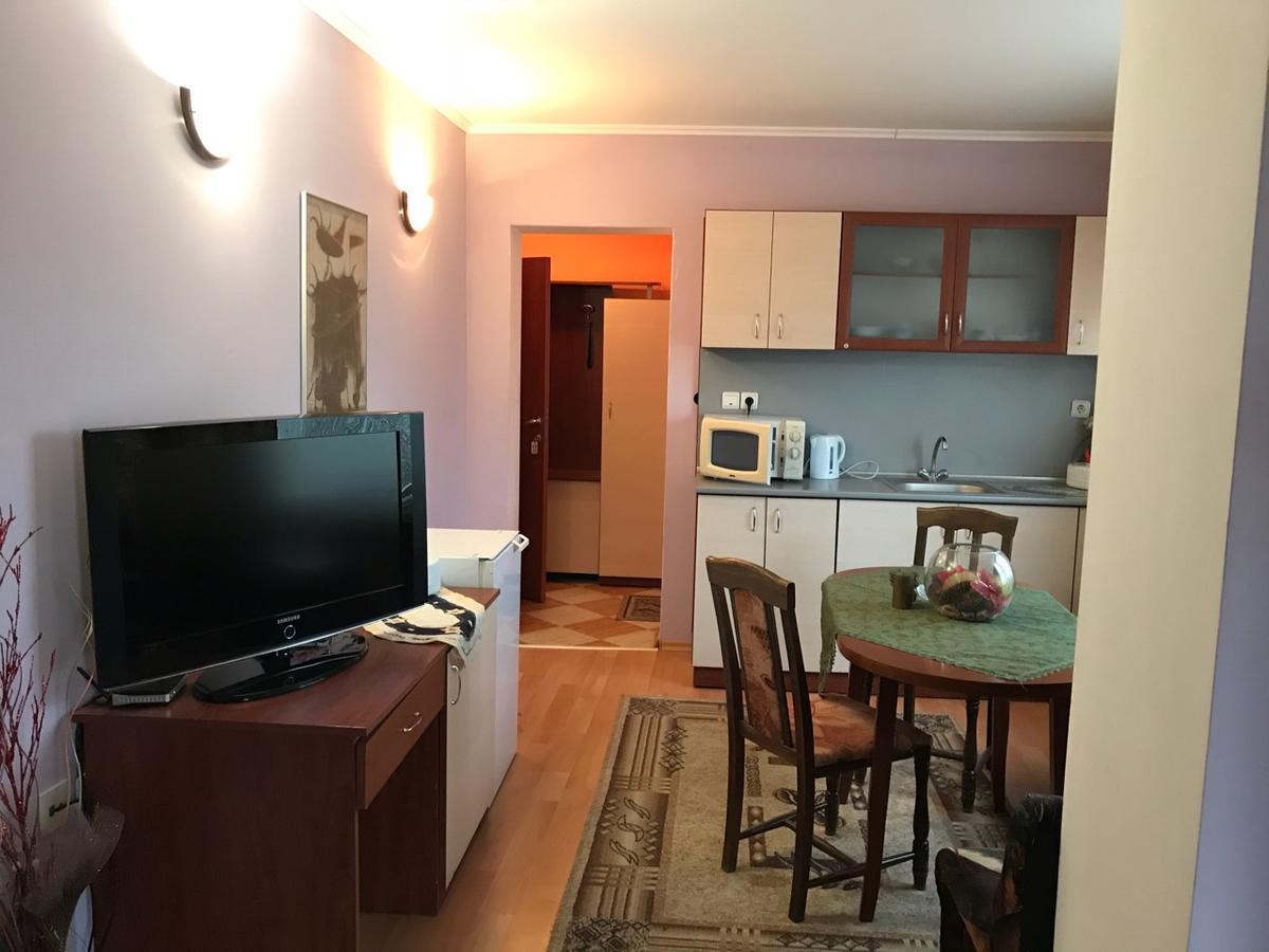 Hotel Triumph Nova Zagora Bagian luar foto